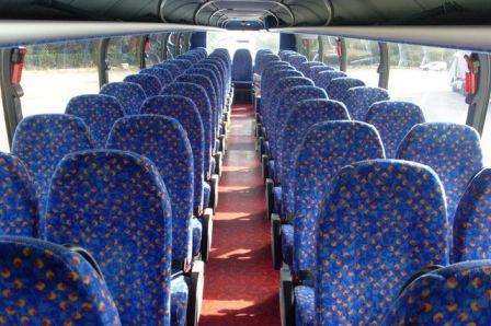 Divstāvu autobusu noma Madonā 67 69 70 72 75 sēdvietas